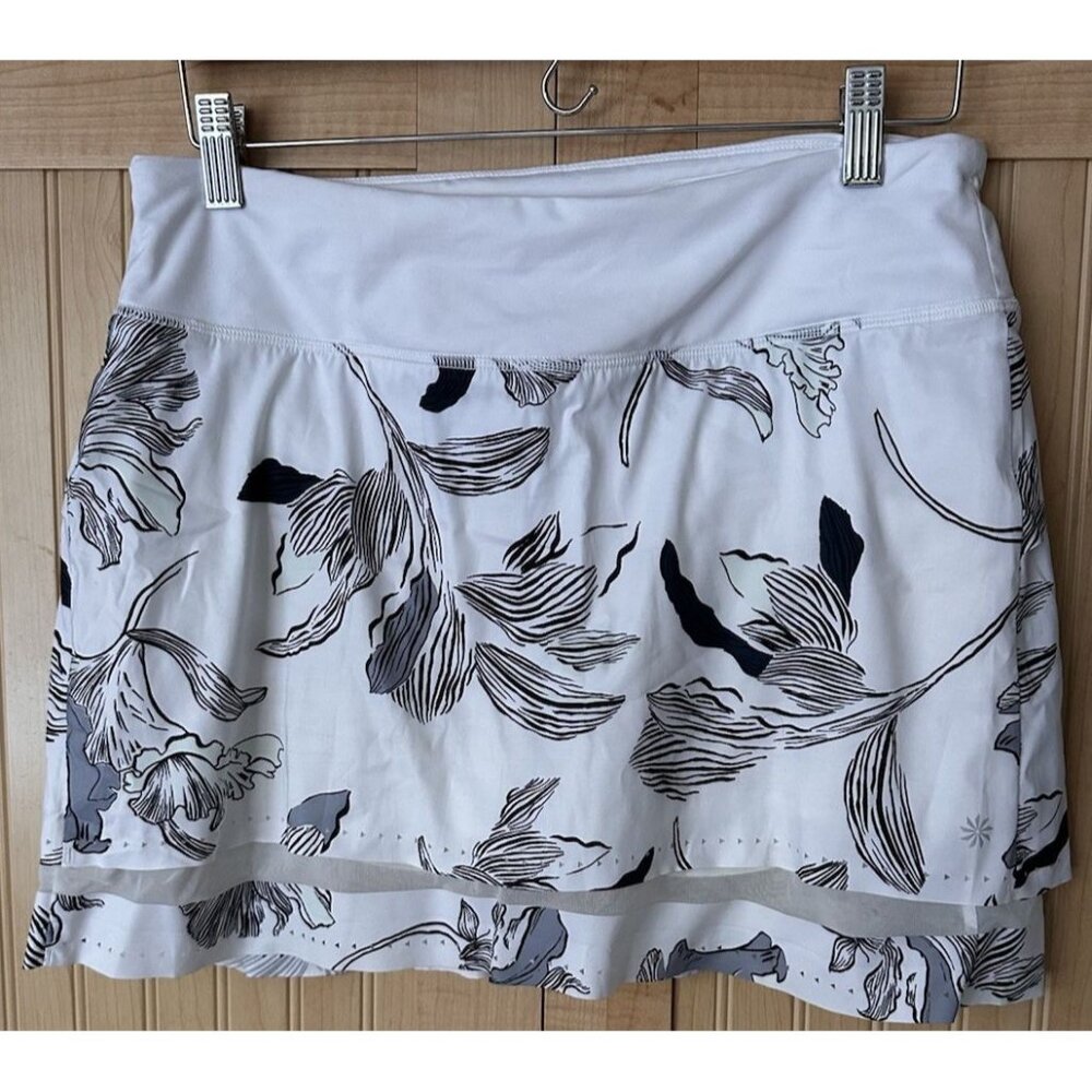 Athleta Floral Laser Run Tennis Skort sz‎ S Sporty Active Performance Golf